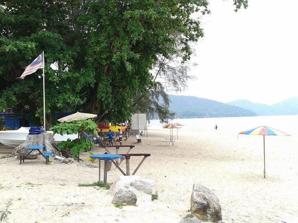 Baba'S Guest House By The Sea Batu Ferringhi Kültér fotó